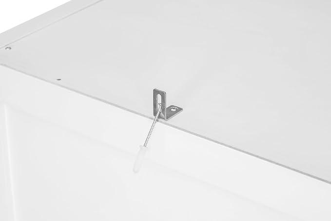 White#070