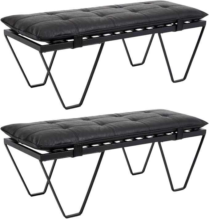Black Leahter, Black Frame