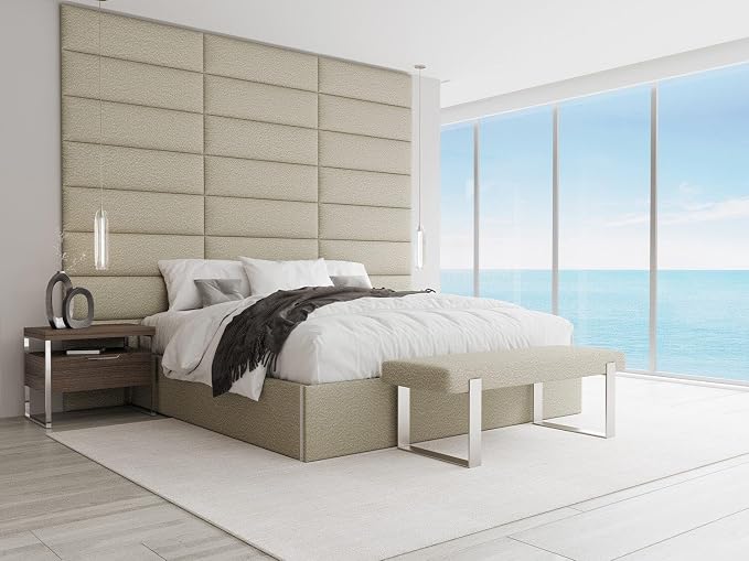 Boucle Beige - Matte Black