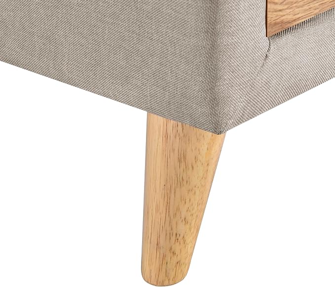 Beige@bench