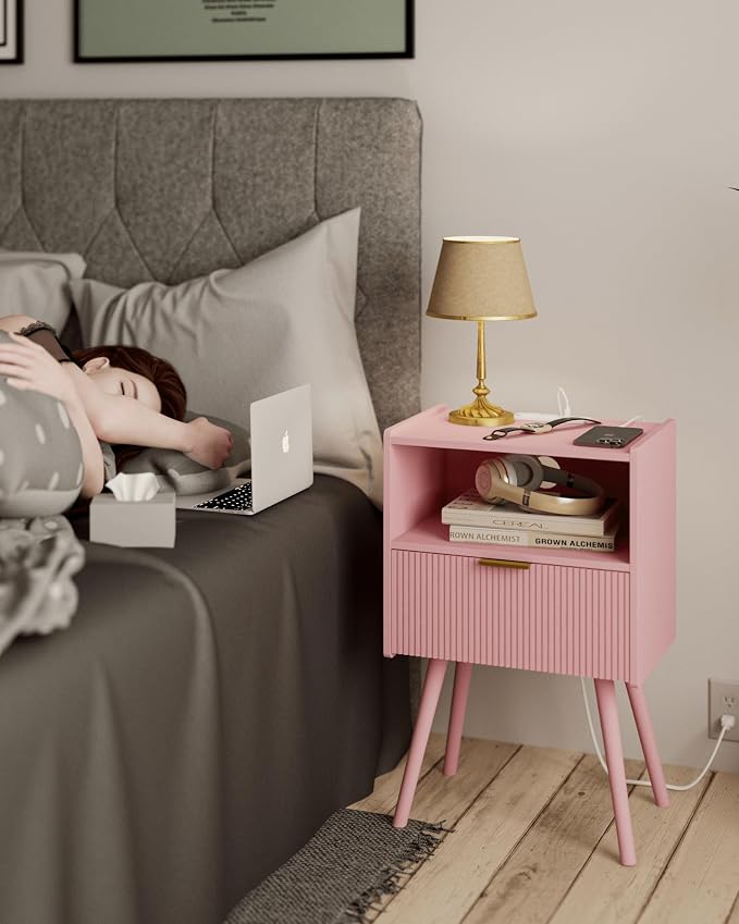 Pink-outlet