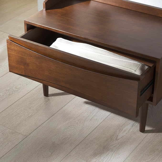 Walnut/Gold