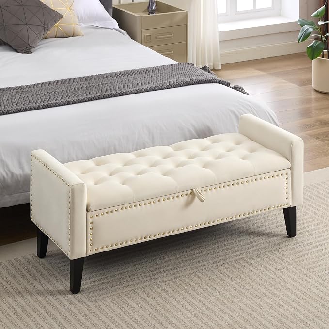 Beige-gold Rivet