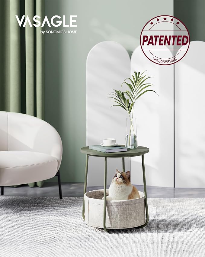 Forest Green + Cream White