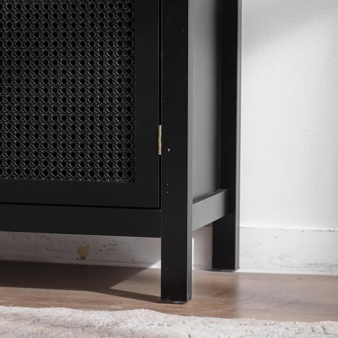 Black-rattan