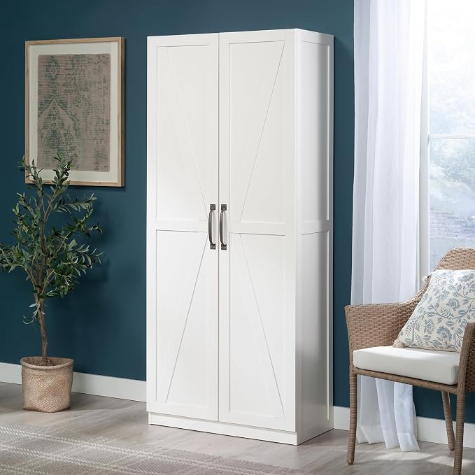 Farmhouse White