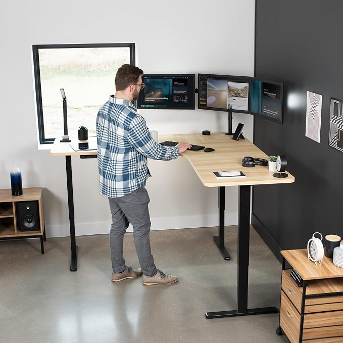Light Wood Top / Black Frame