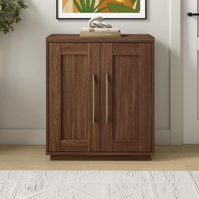 Medium Walnut