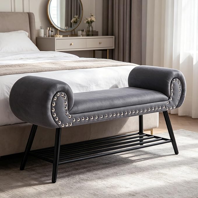 Grey-velvet