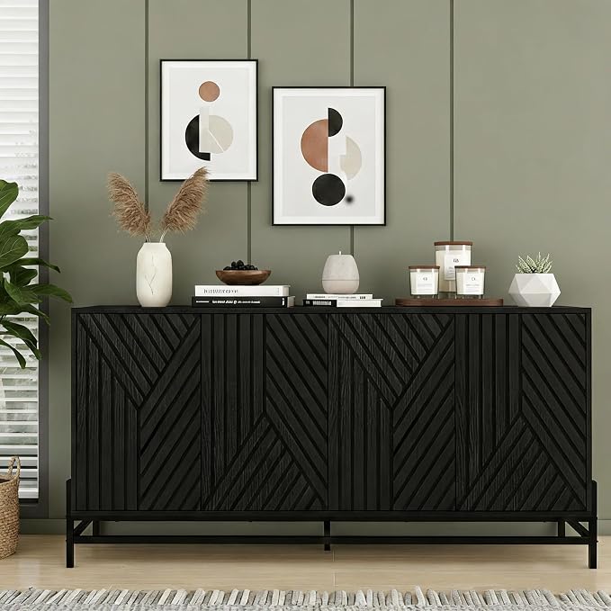 Black Carved Lines