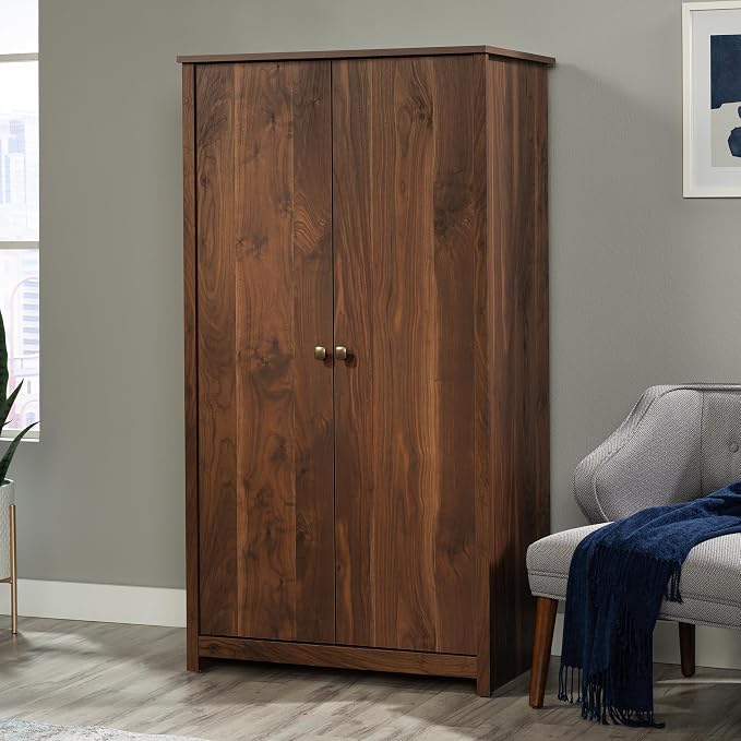 Grand Walnut Finish
