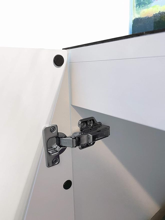 White-Fig8_Inlet