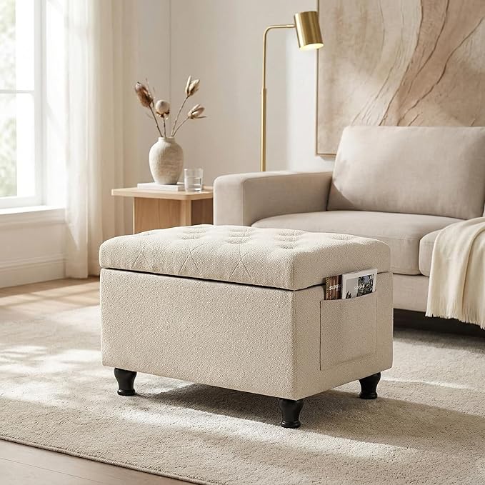 Beige-polyester