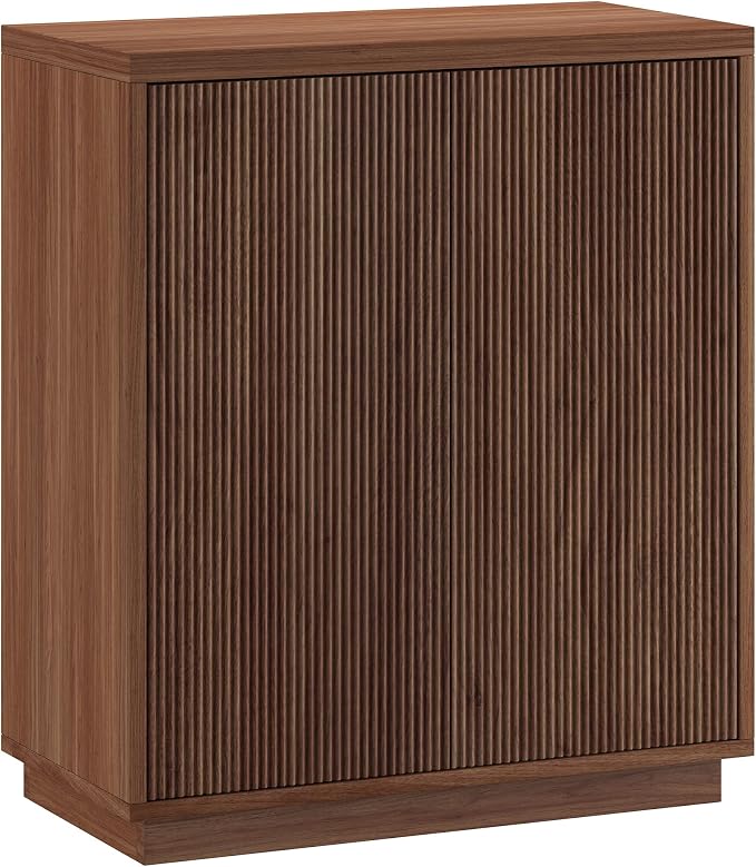 Medium Walnut