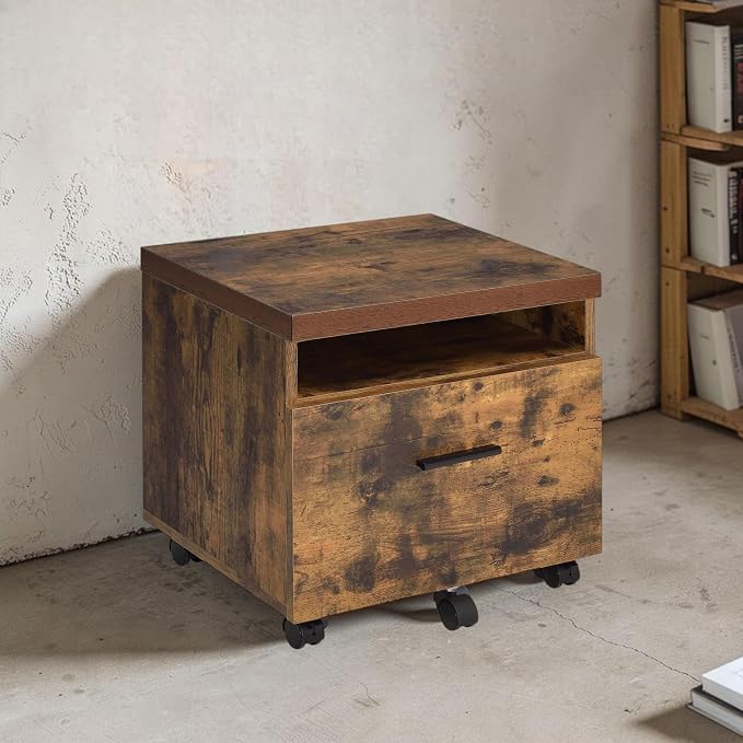 Oak + Metal + Synthetic Wood