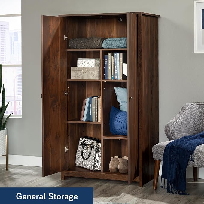 Grand Walnut Finish