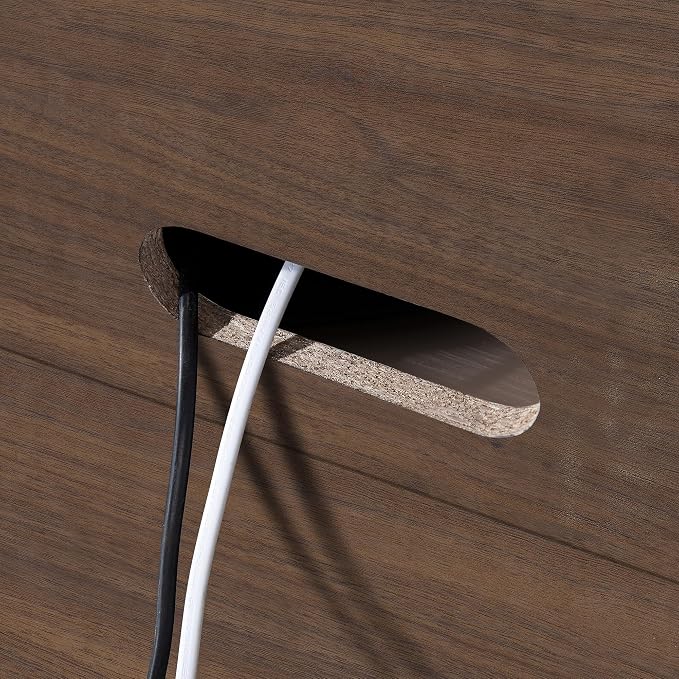 Medium Walnut