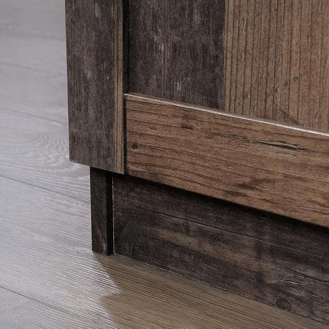 Reclaimed Pine