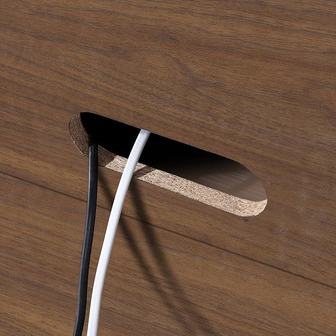 Medium Walnut